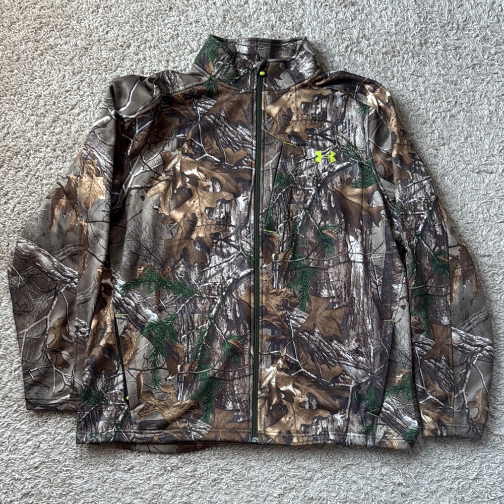 EUC Men’s Under Armour RealTree Xtra Scent Control Fleece Lined Camo Jacket XXL